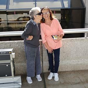 Meet your Posher, Joanne